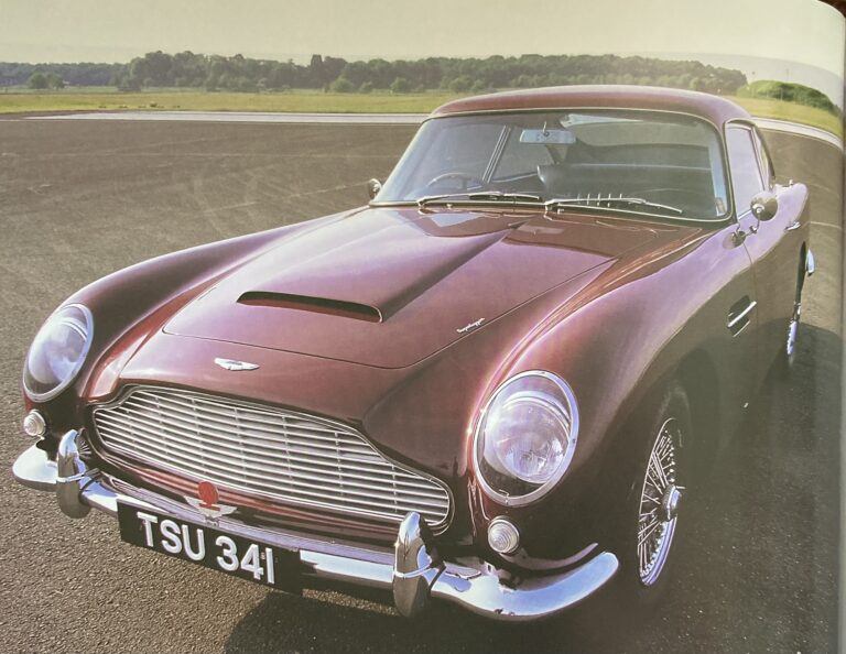 Aston Martin - Rainer W. Schlegelmilch, Hartmut Lehbrink - Image 4