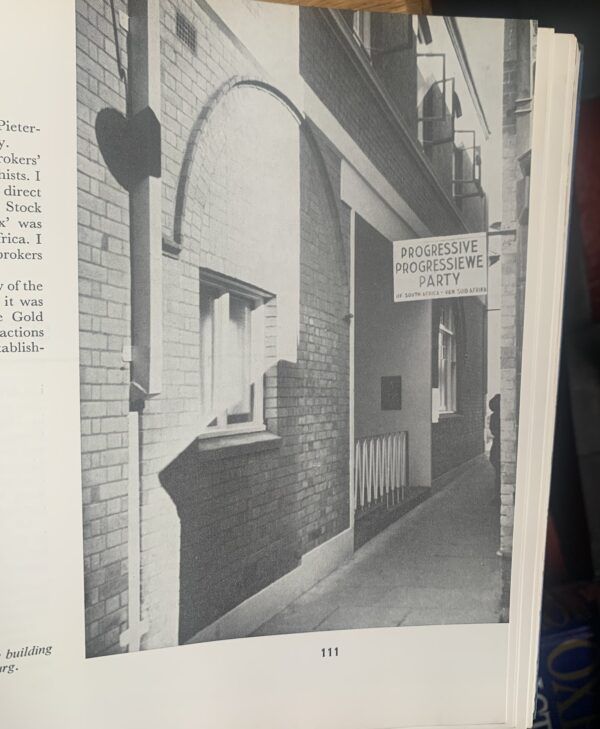 ON'CHANGE THROUGH THE YEARS A HISTORY OF SHARE DEALING IN SOUTH AFRICA` - ERIC ROSETHAL - Image 3